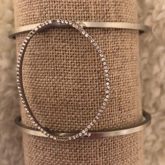 Bracelet - Picture 2 of 3